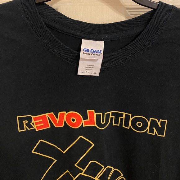 Vintage Y2K The Ultimate [Love] In Revolution Jesus Tee - Picture 3 of 4
